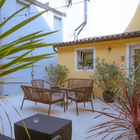 Residenza Subitosanto *